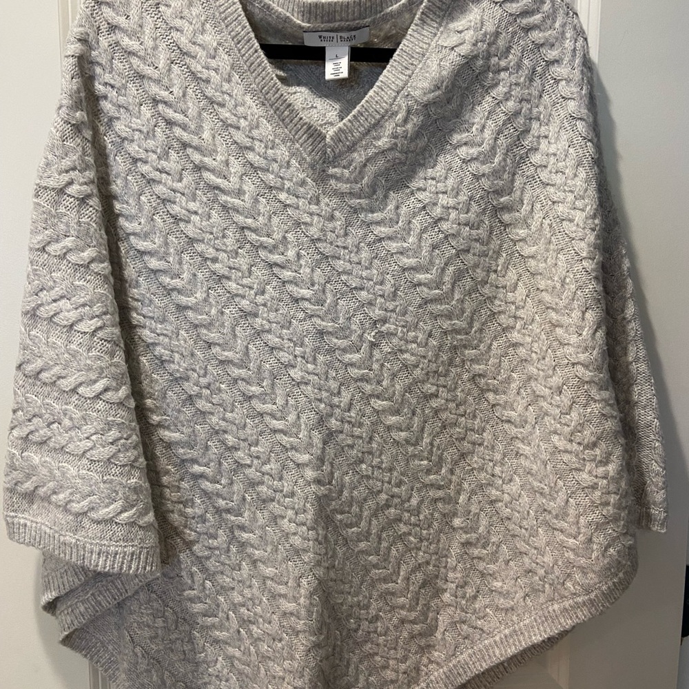White House Black Market Light Gray V-Neck Cable Knit Sweater Poncho